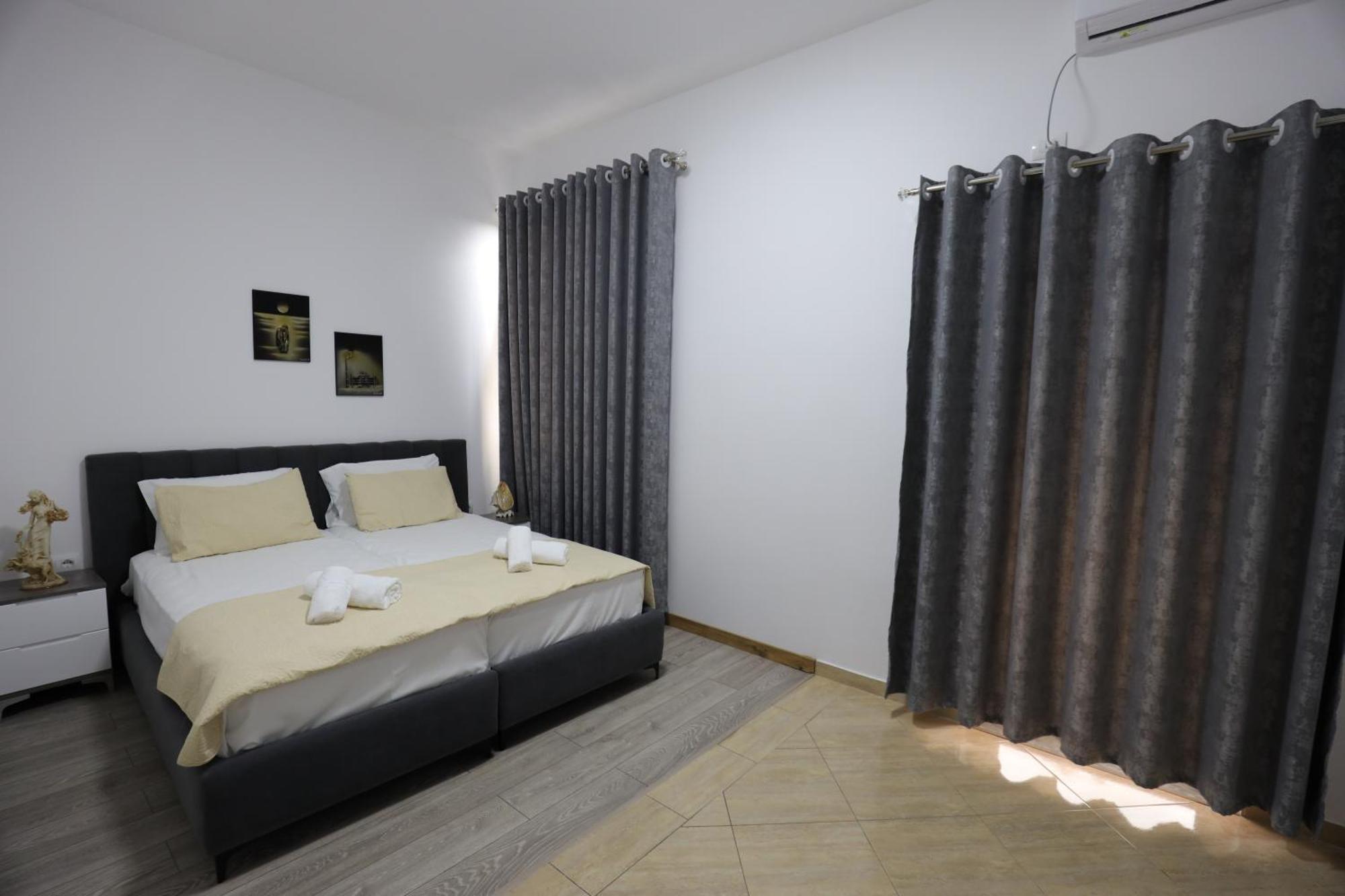 Alesio Guest House Крує Екстер'єр фото